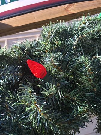 Keep the Wreath Green Red Bulb Keep the Wreath Green Red Bulb