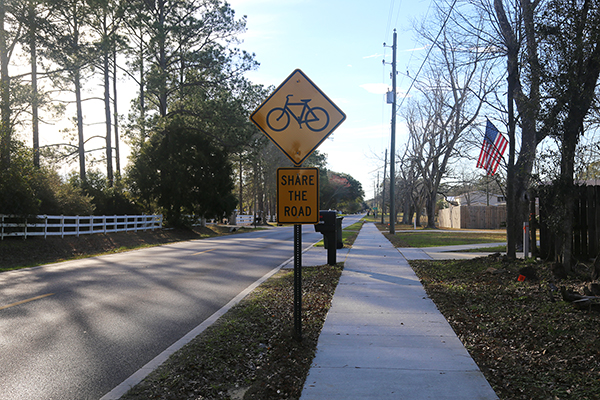 9 and a Half Mile Road Sidewalk