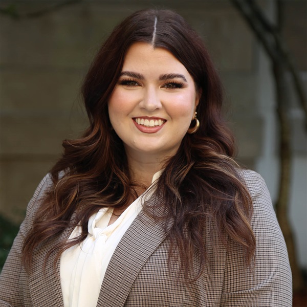 Andie Gibson-cropped-web Andie Gibson-cropped-web