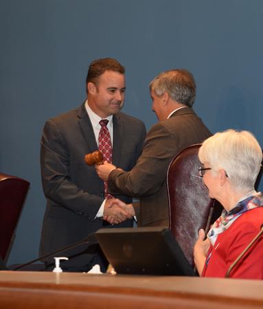 Commissioner Robinson Passes the Chair's Gavel on to Commissioner Underhill Commissioner Robinson Passes the Chair's Gavel on to Commissioner Underhill
