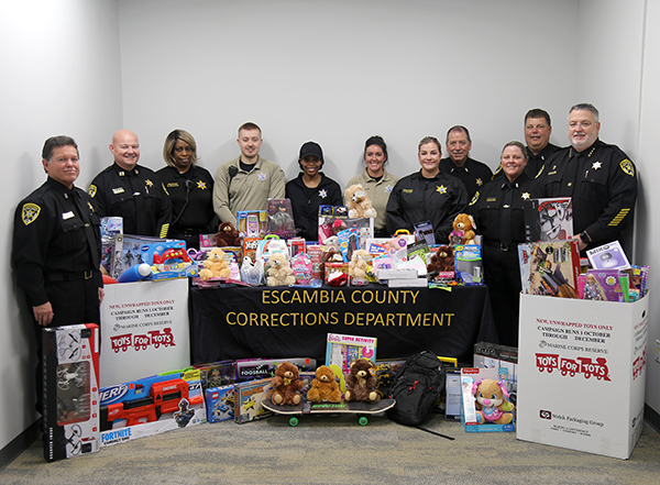 Corrections staff with Toys for Tots donations