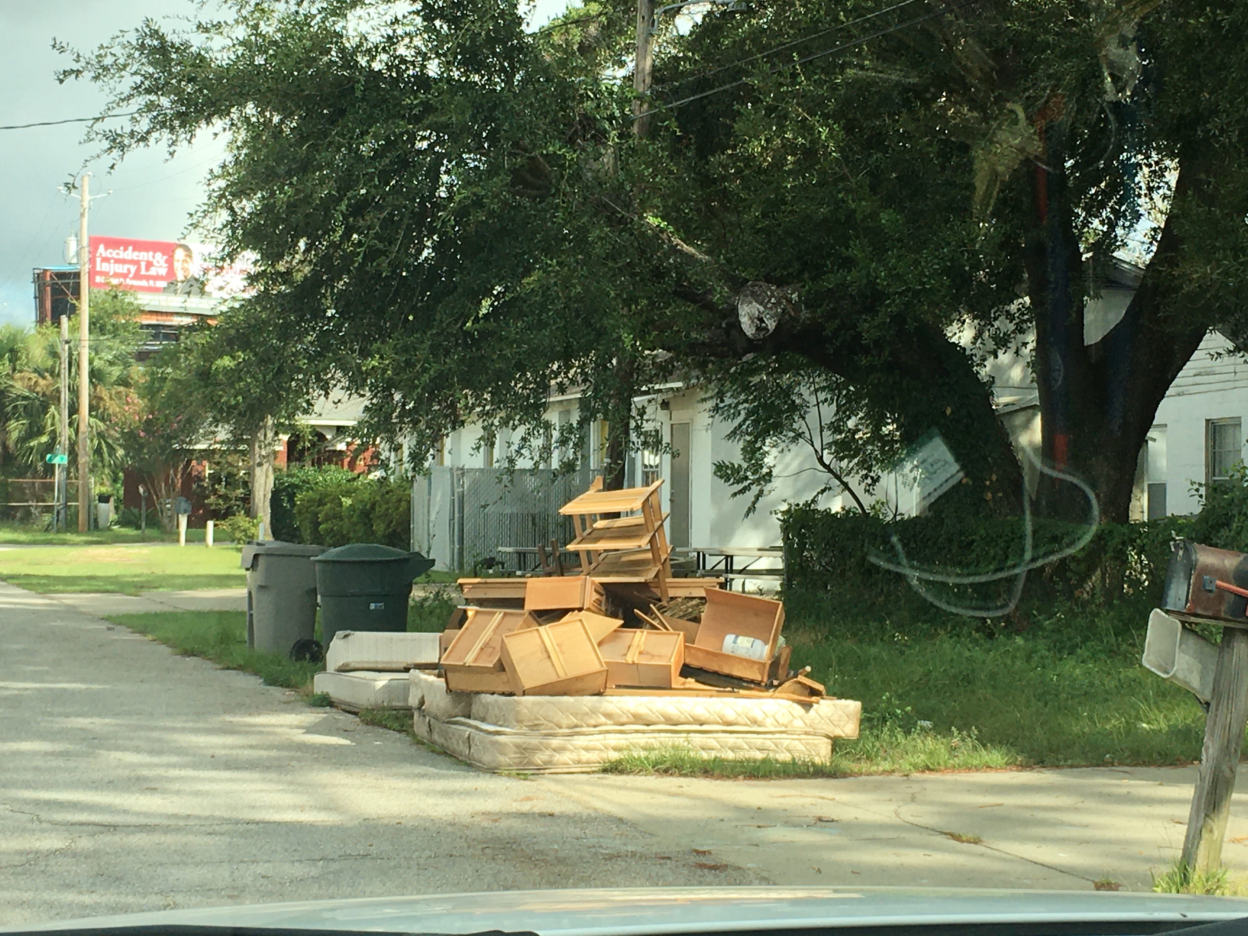 D3 Brentwood/Aviation Field Cleanup