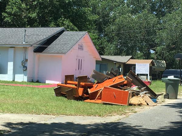 Lincoln Park Neighborhood Cleanup Before 2