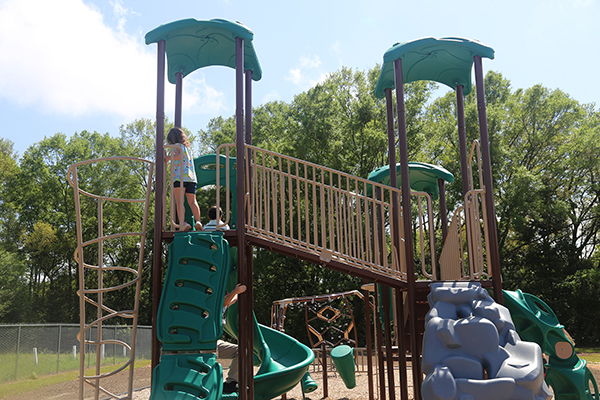 Jennings-Gonzalez Park Ribbon Cutting