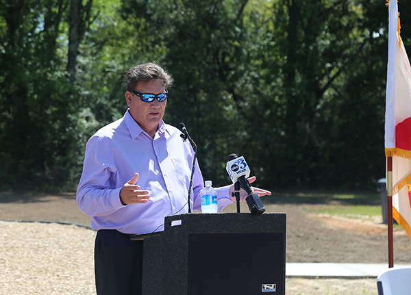 Jennings-Gonzalez Park Ribbon Cutting