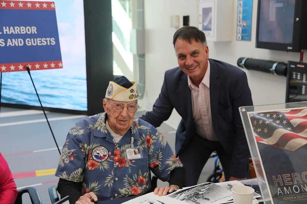 Commissioner Kohler and Frank Emond at NAS Pearl Harbor Event