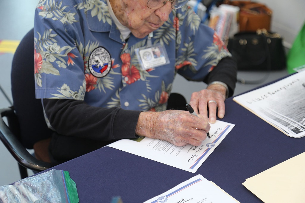 Frank Emond Signs Autographs at NAS Pearl Harbor Event