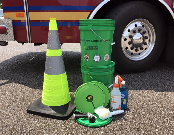 Decontamination Kit Decontamination Kit Items